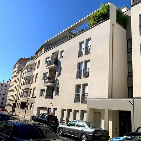 Beau Studio Tout Confort Au Calme Avec Parking . Apartment Villeurbanne Bagian luar foto
